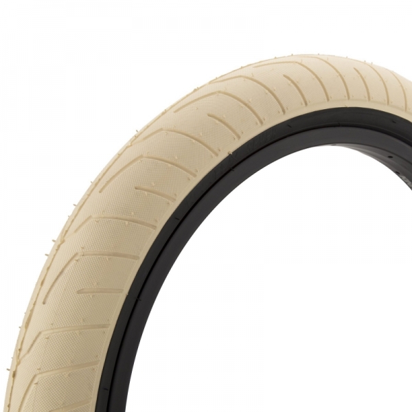 KINK Sever 2.4 cream with back wall BMX tire